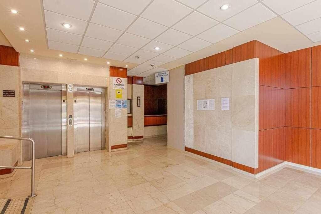 797 Holiday Rentals- Apartamento En Aloha Playa Frente Al Mar Benalmádena Exteriör bild
