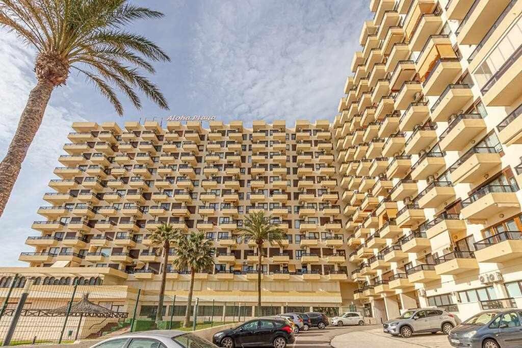 797 Holiday Rentals- Apartamento En Aloha Playa Frente Al Mar Benalmádena Exteriör bild
