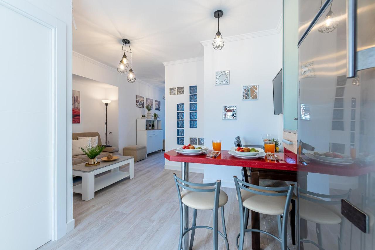797 Holiday Rentals- Apartamento En Aloha Playa Frente Al Mar Benalmádena Exteriör bild